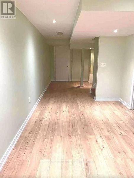 6112 Windfleet Crescent, Mississauga, Ontario  L5V 2Z6 - Photo 3 - W13582972