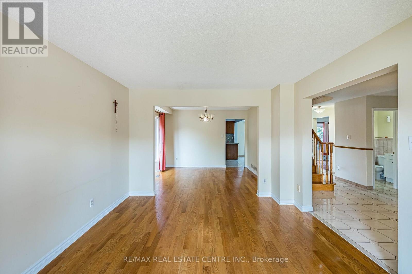 42 Lafleur Court, Brampton, Ontario  L6Y 3L7 - Photo 10 - W13582724