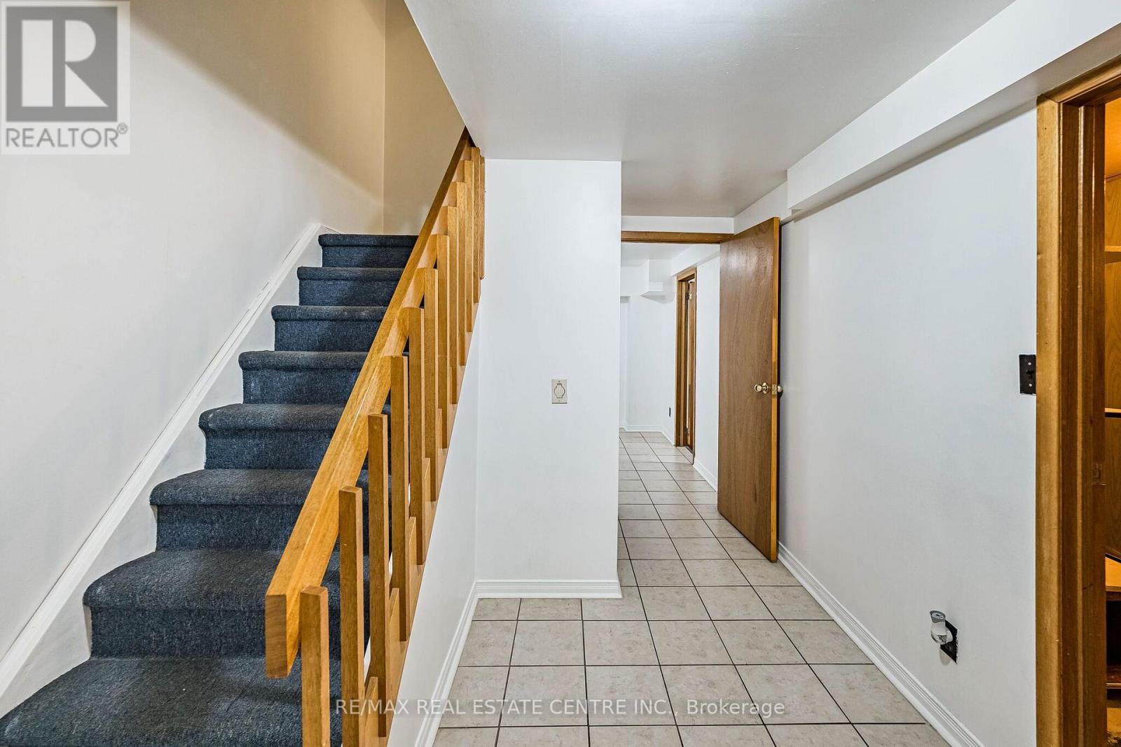 42 Lafleur Court, Brampton, Ontario  L6Y 3L7 - Photo 32 - W13582724