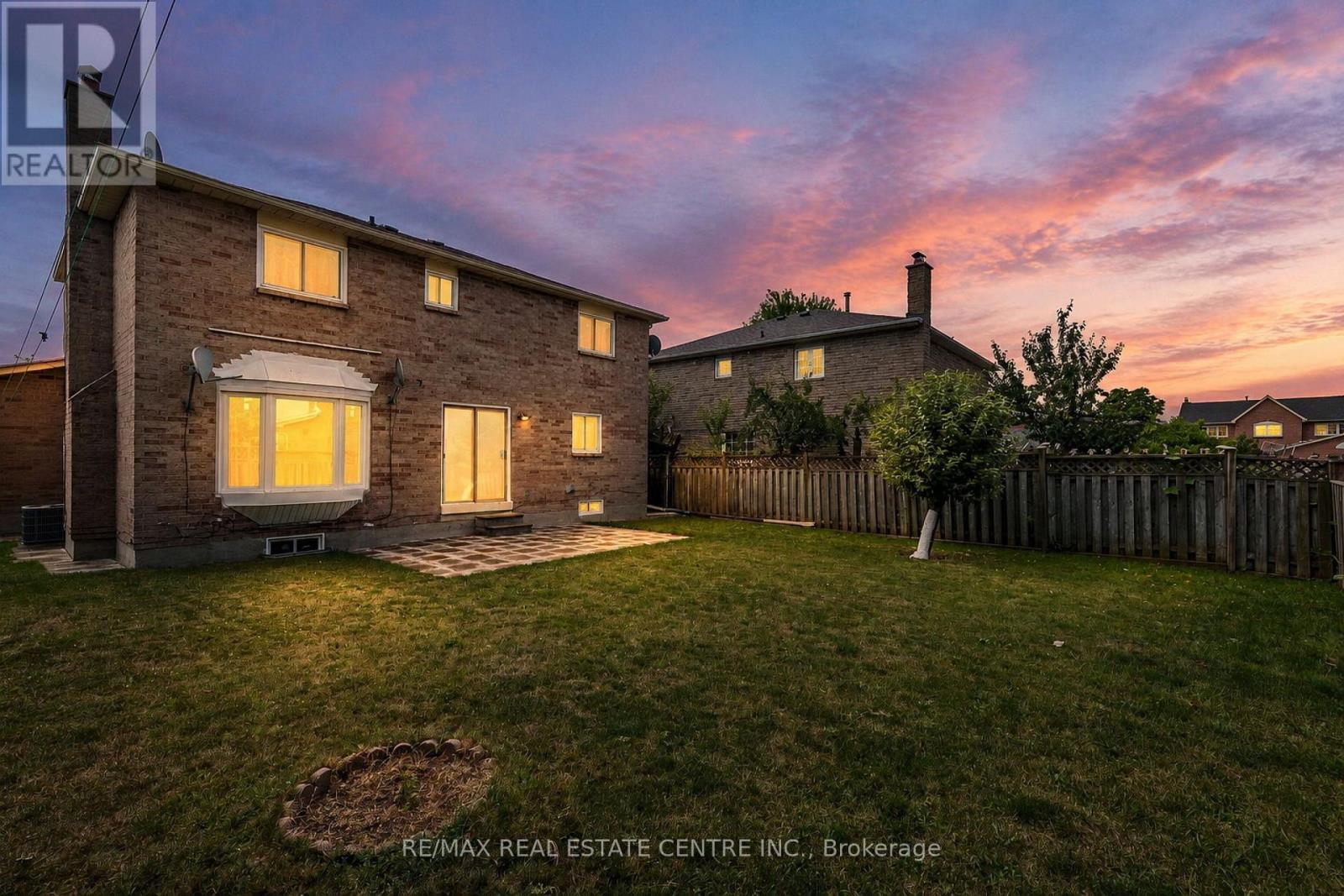 42 Lafleur Court, Brampton, Ontario  L6Y 3L7 - Photo 47 - W13582724