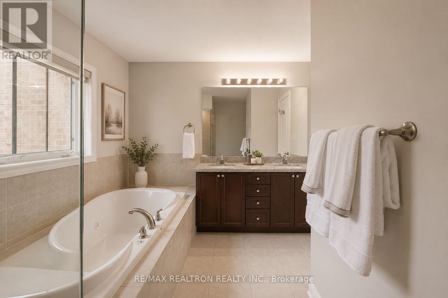 168 Pine Hill Road, Bradford West Gwillimbury, Ontario  L3Z 0H1 - Photo 21 - N13557218