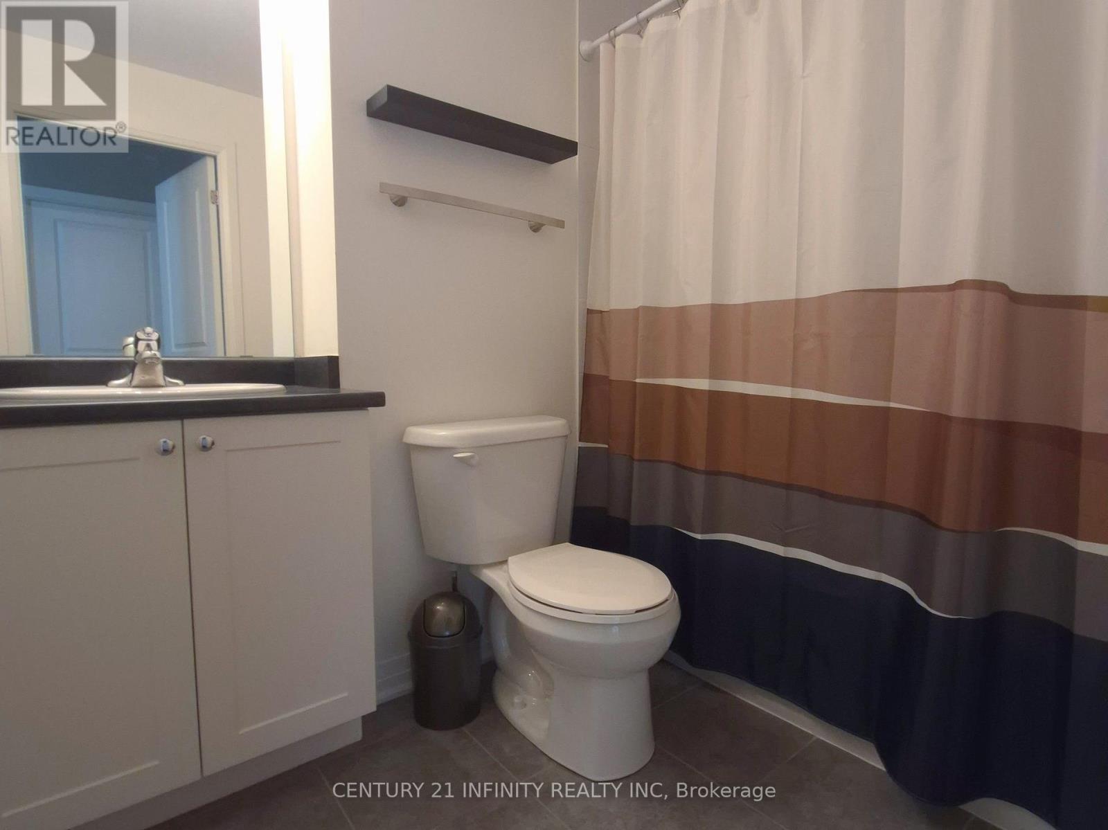 303 - 70 Shipway Avenue, Clarington, Ontario  L1B 0B6 - Photo 8 - E13583138
