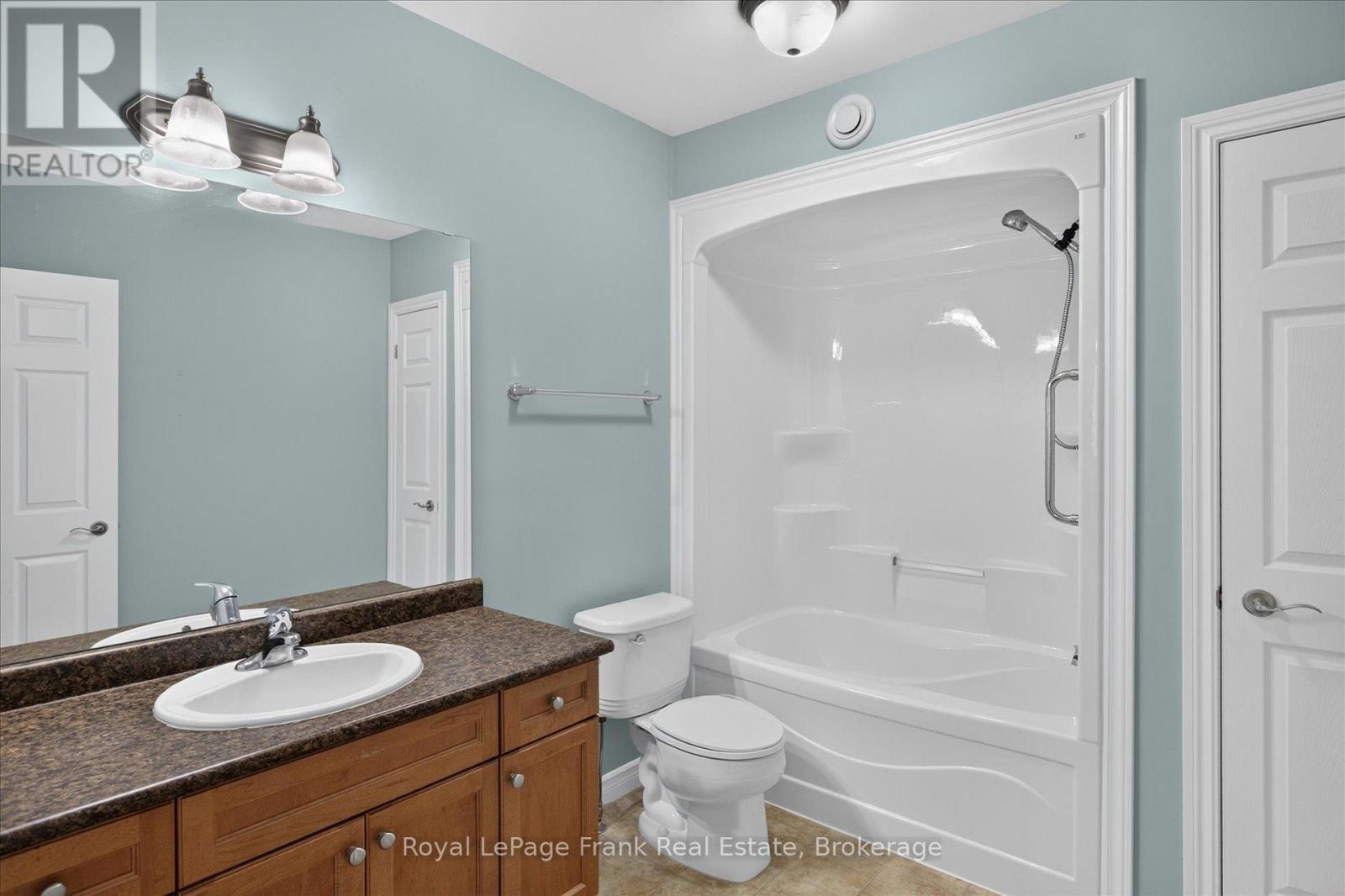49 - 60 Village Crescent, Peterborough, Ontario K9J 0A9 - Photo 26 - X13583200