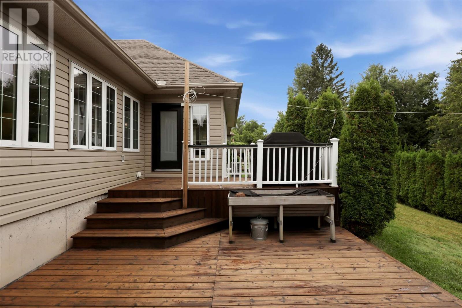 38 Millstream Dr, Sault Ste. Marie, Ontario  P6B 6L5 - Photo 44 - SM261902