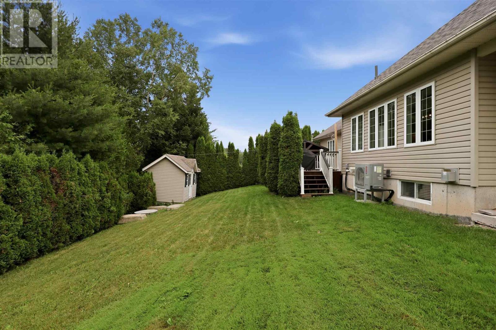 38 Millstream Dr, Sault Ste. Marie, Ontario  P6B 6L5 - Photo 47 - SM261902