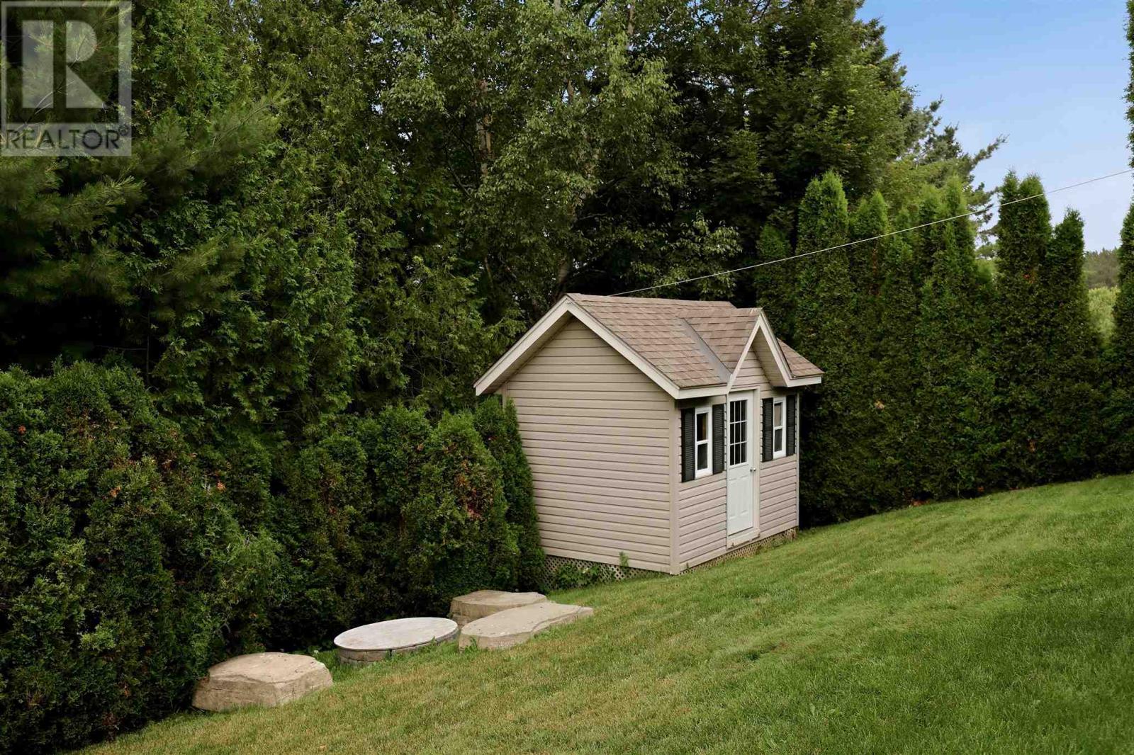 38 Millstream Dr, Sault Ste. Marie, Ontario  P6B 6L5 - Photo 48 - SM261902
