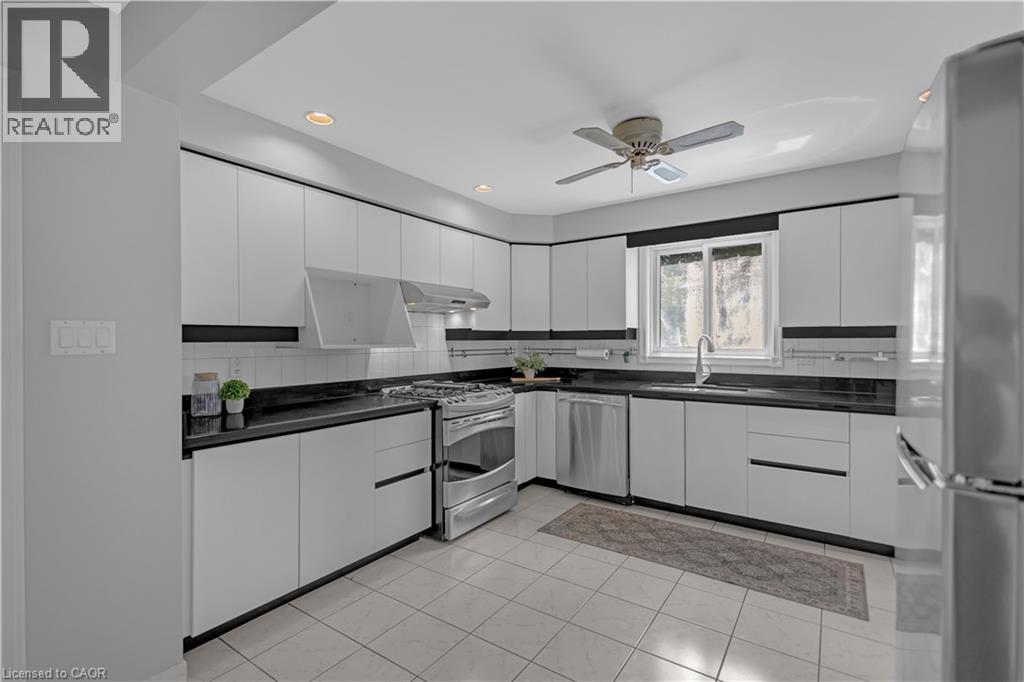 489 Acadia Drive, Hamilton, Ontario  L8W 3A3 - Photo 9 - 40849311