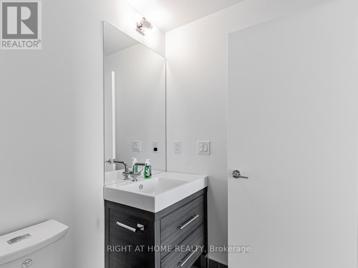 1302 - 66 FOREST MANOR ROAD - Photo 20