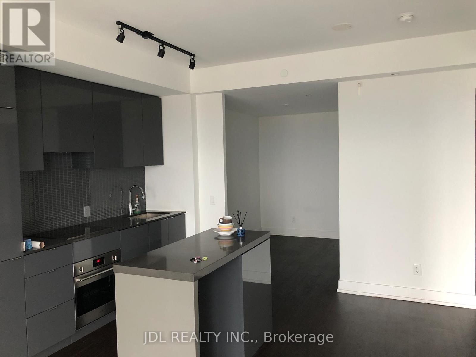 5008 - 7 Grenville Street, Toronto, Ontario  M4Y 0E9 - Photo 3 - C13583186