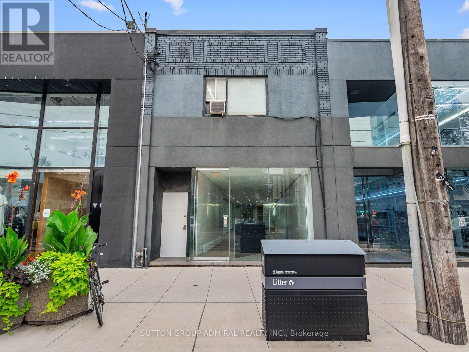 MAIN & BSMT - 392 EGLINTON AVENUE W, Toronto, Ontario