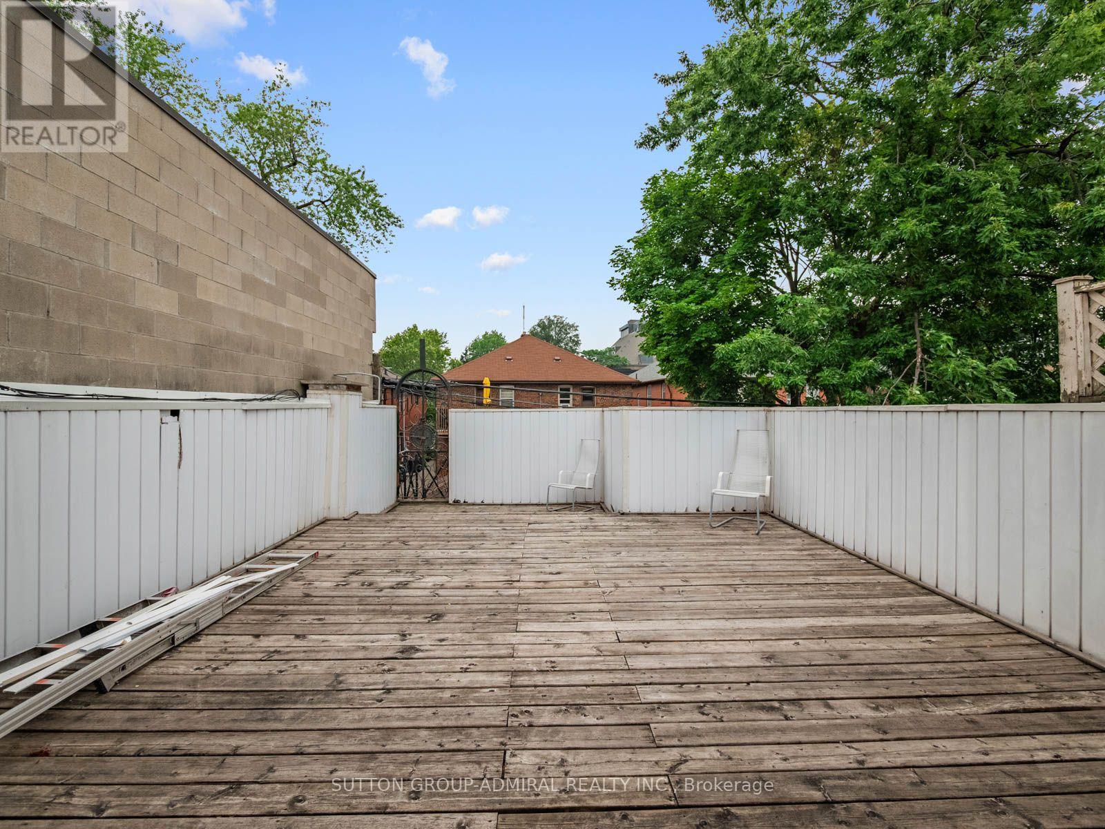 392 Eglinton Avenue W, Toronto, Ontario  M5N 1A2 - Photo 37 - C13583286