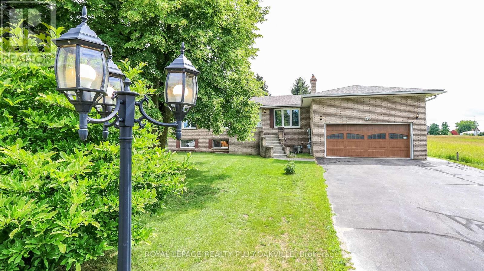 52 Denney Drive, Essa (Baxter), Ontario  L0L 1N0 - Photo 3 - N13583206