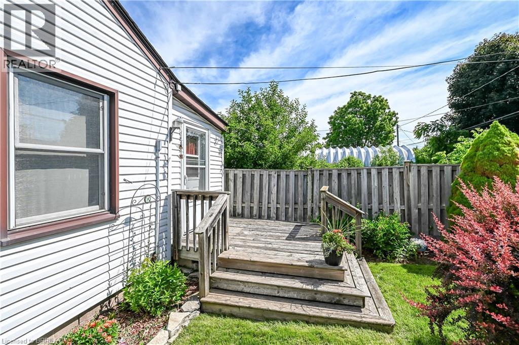 52 Division Street, Brantford, Ontario  N3S 2P2 - Photo 41 - 40842156