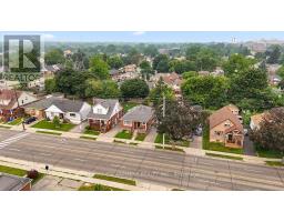 340 UPPER GAGE AVENUE, Hamilton, Ontario