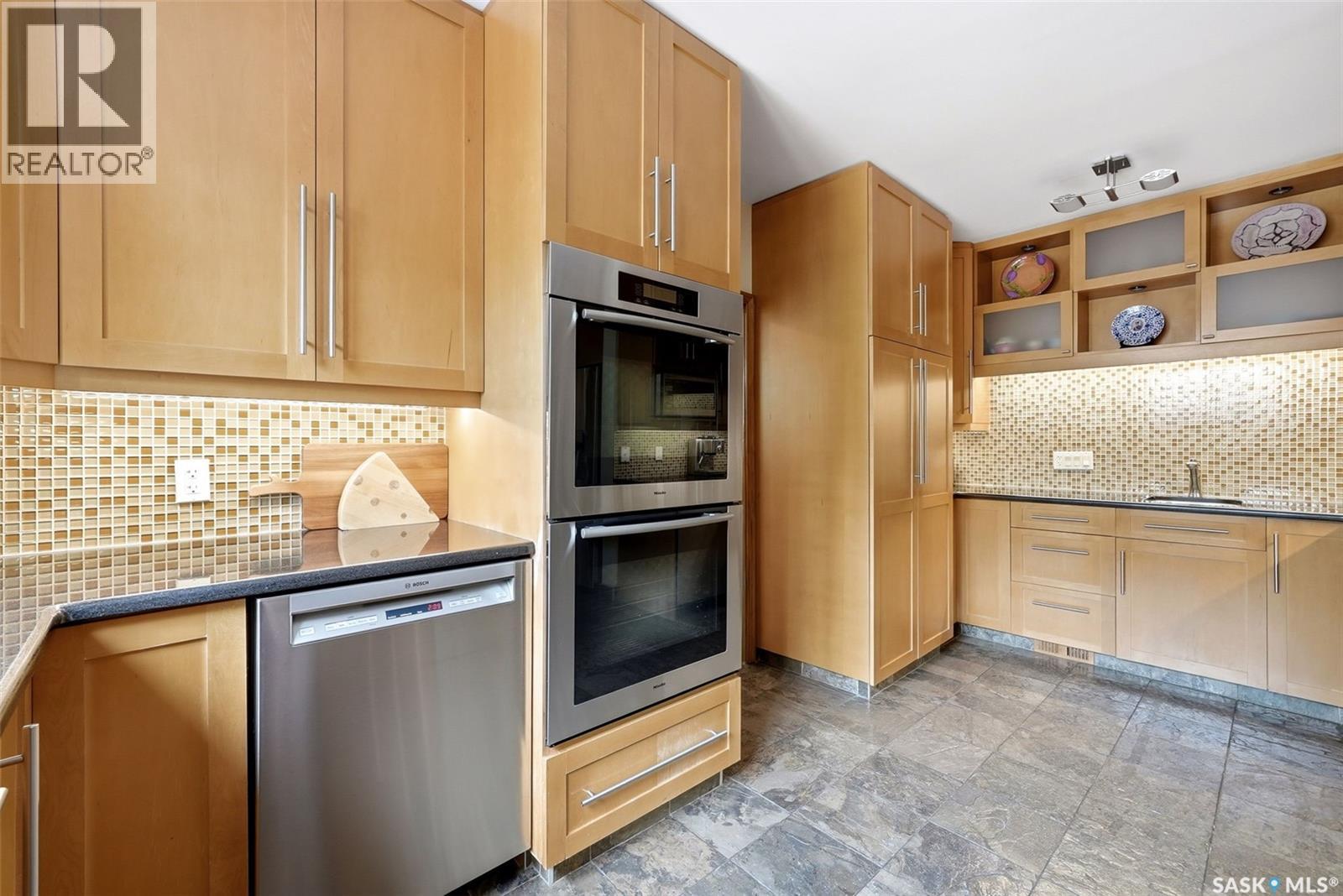 2950 Albert Street, Regina, Saskatchewan  S4S 3N6 - Photo 11 - SK042964