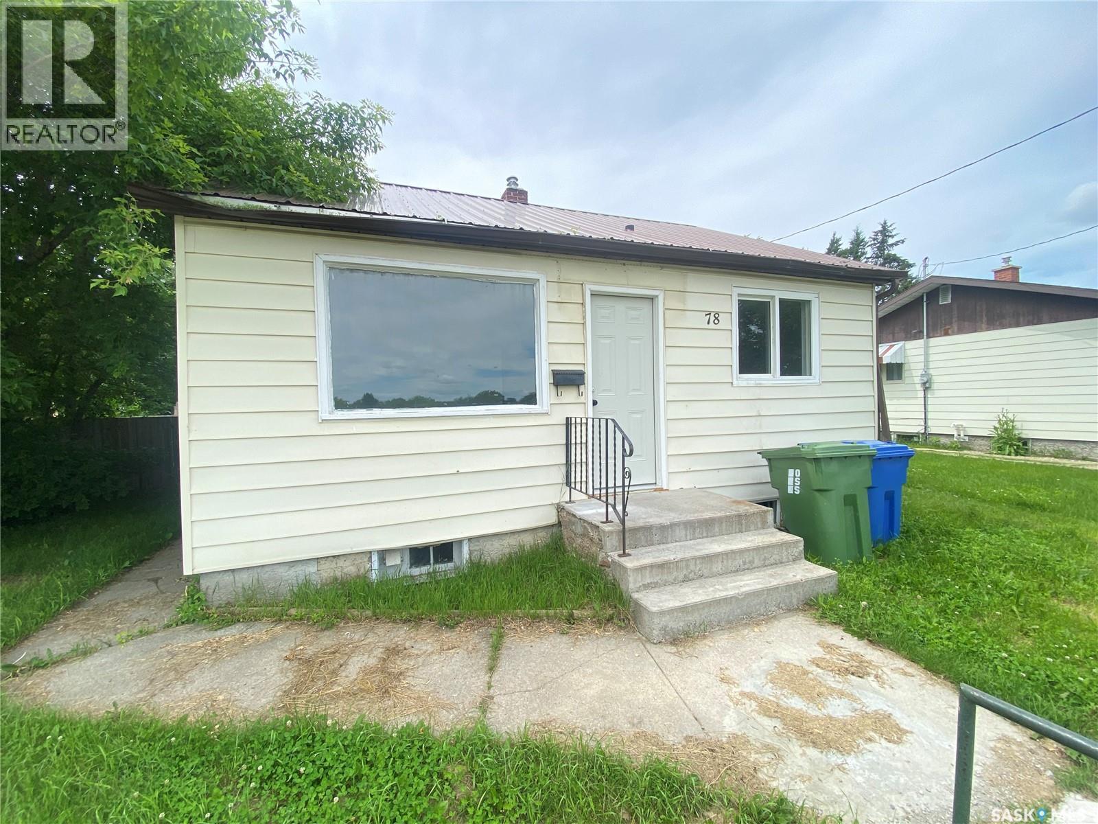 78 Victoria Avenue, Yorkton, Saskatchewan  S3N 1S8 - Photo 1 - SK042769