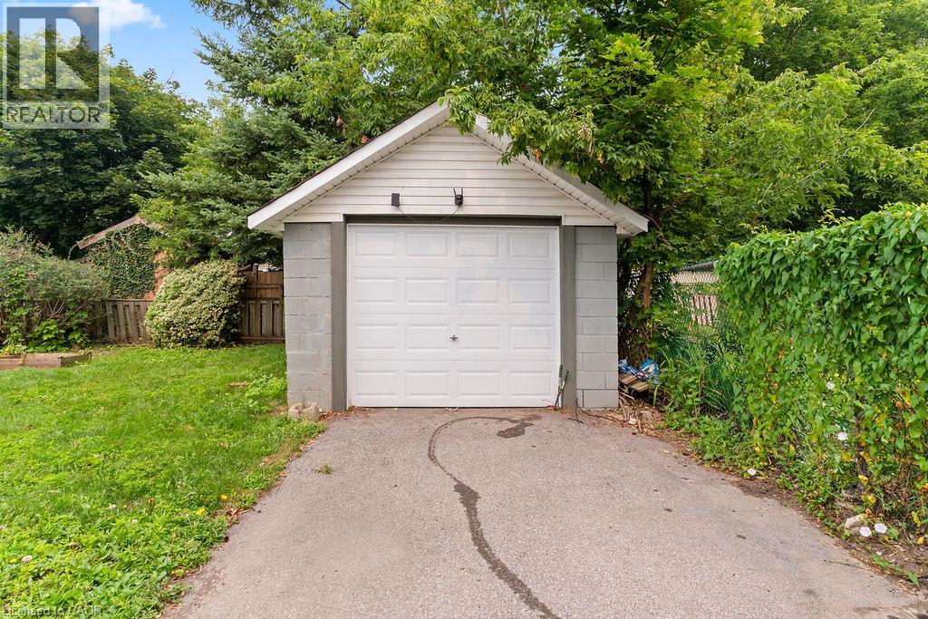 340 Upper Gage Avenue, Hamilton, Ontario  L8V 4H7 - Photo 41 - 40849331