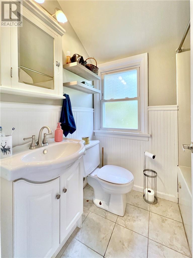 179 First Ave N, Levack, Ontario  P0M 2C0 - Photo 20 - 2129267