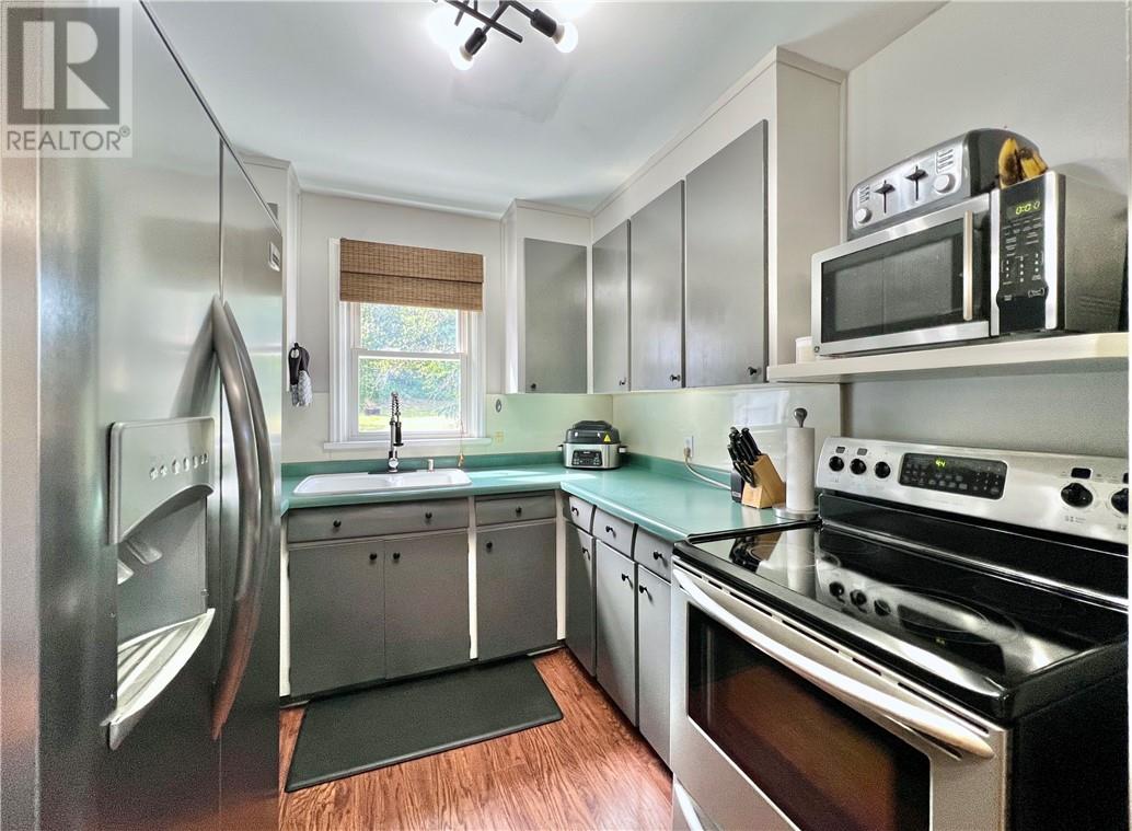 179 First Ave N, Levack, Ontario  P0M 2C0 - Photo 4 - 2129267