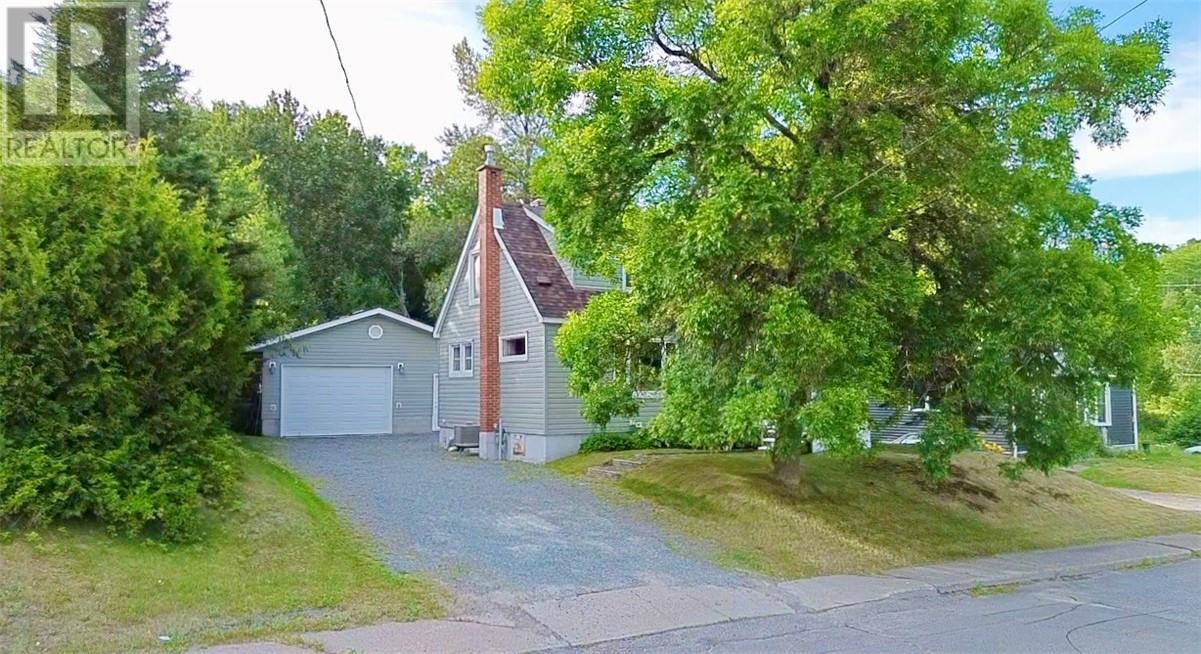 179 First Ave N, Levack, Ontario  P0M 2C0 - Photo 3 - 2129267
