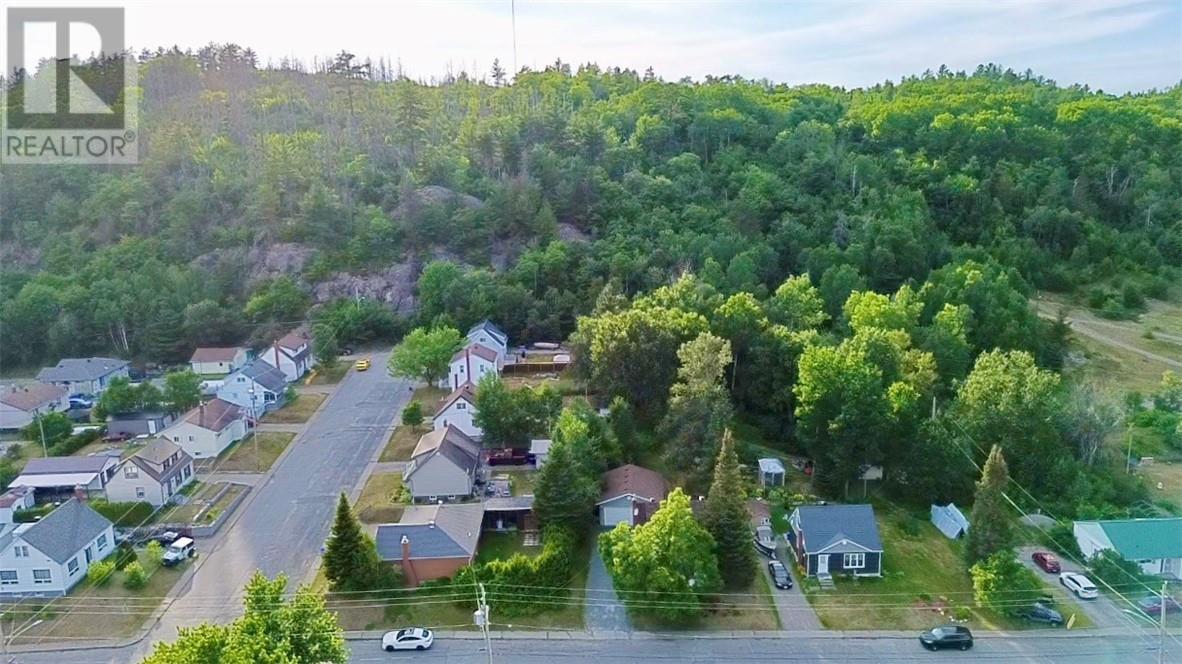 179 First Ave N, Levack, Ontario  P0M 2C0 - Photo 36 - 2129267