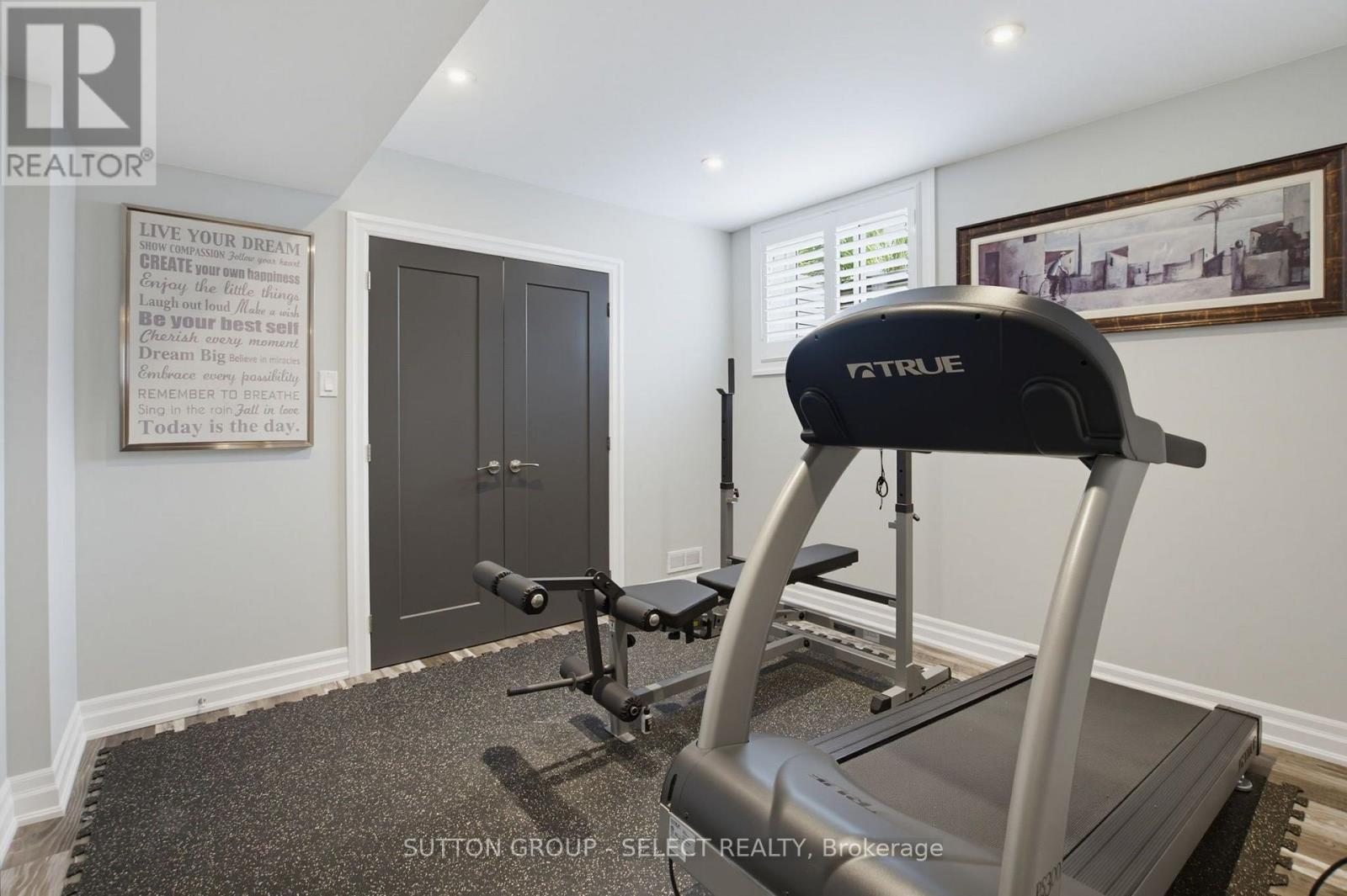 2303 Waterside Court, London North, Ontario  N6G 0L9 - Photo 37 - X13583436