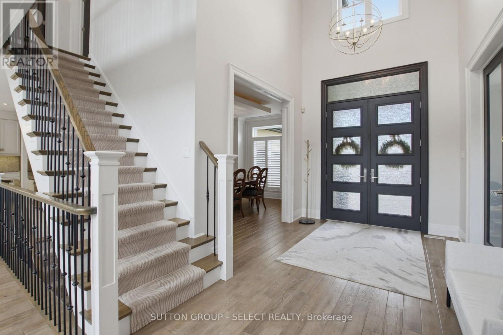 2303 Waterside Court, London North, Ontario  N6G 0L9 - Photo 4 - X13583436