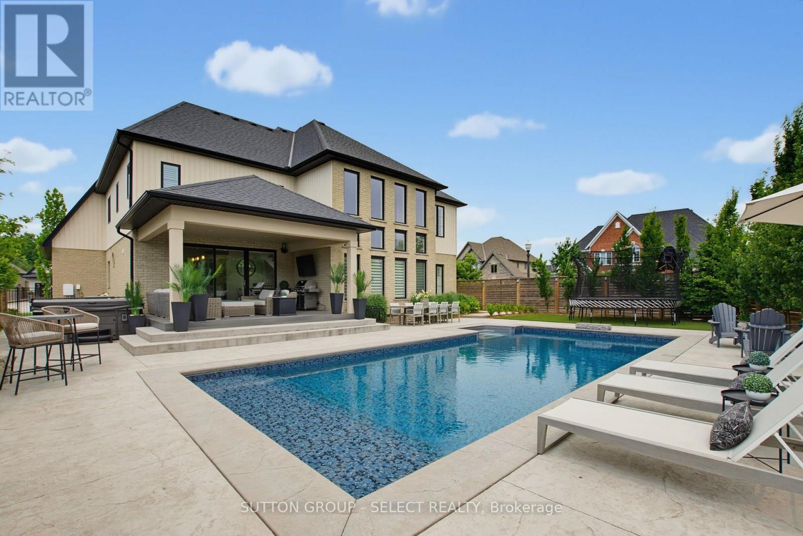 2303 Waterside Court, London North, Ontario  N6G 0L9 - Photo 43 - X13583436