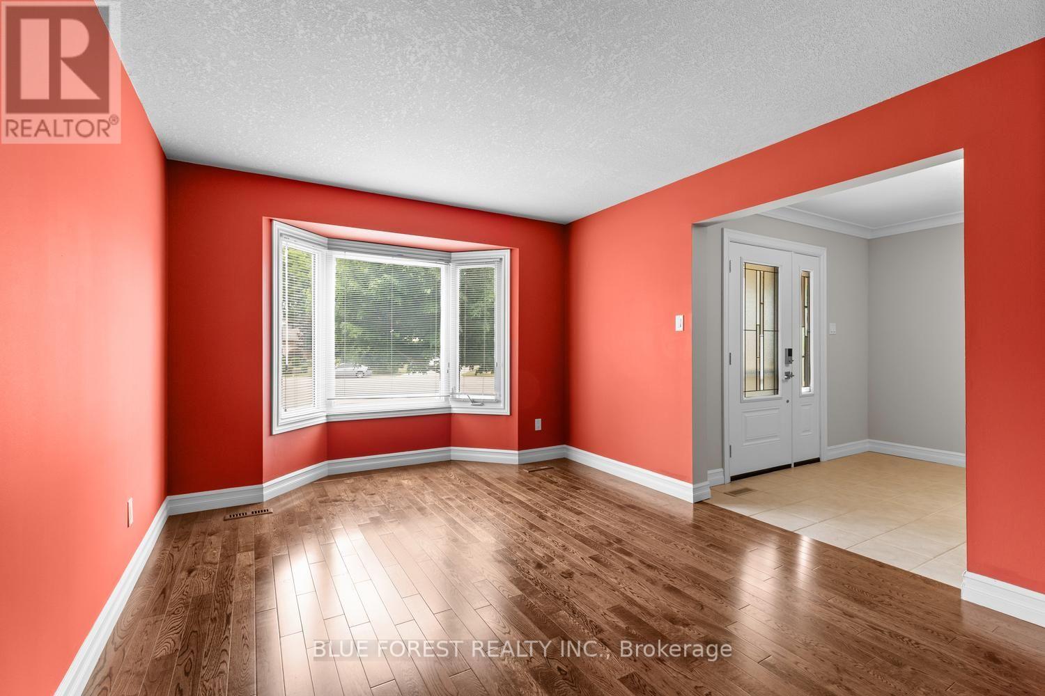 935 Country Club Place, London South, Ontario  N6C 5R5 - Photo 19 - X13583444