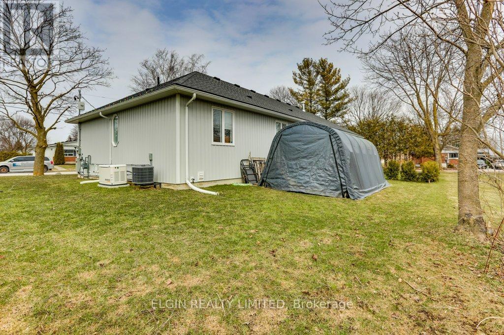 167 Elgin Street, South Huron, Ontario N0M 1K0 - Photo 32 - X13583448
