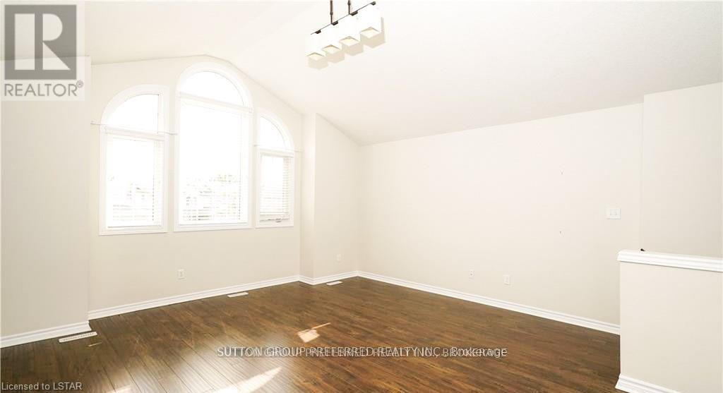 1708 Mickleborough Drive, London North, Ontario N6G 5R7 - Photo 12 - X13583474
