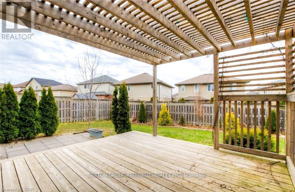1708 Mickleborough Drive, London North, Ontario N6G 5R7 - Photo 24 - X13583474
