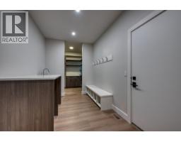 1030 Emslie Street, Kelowna, British Columbia  V1W 0C3 - Photo 12 - 10373952