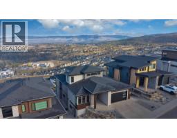 1030 Emslie Street, Kelowna, British Columbia  V1W 0C3 - Photo 4 - 10373952
