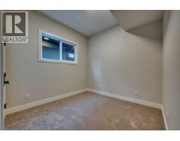1030 Emslie Street, Kelowna, British Columbia  V1W 0C3 - Photo 40 - 10373952
