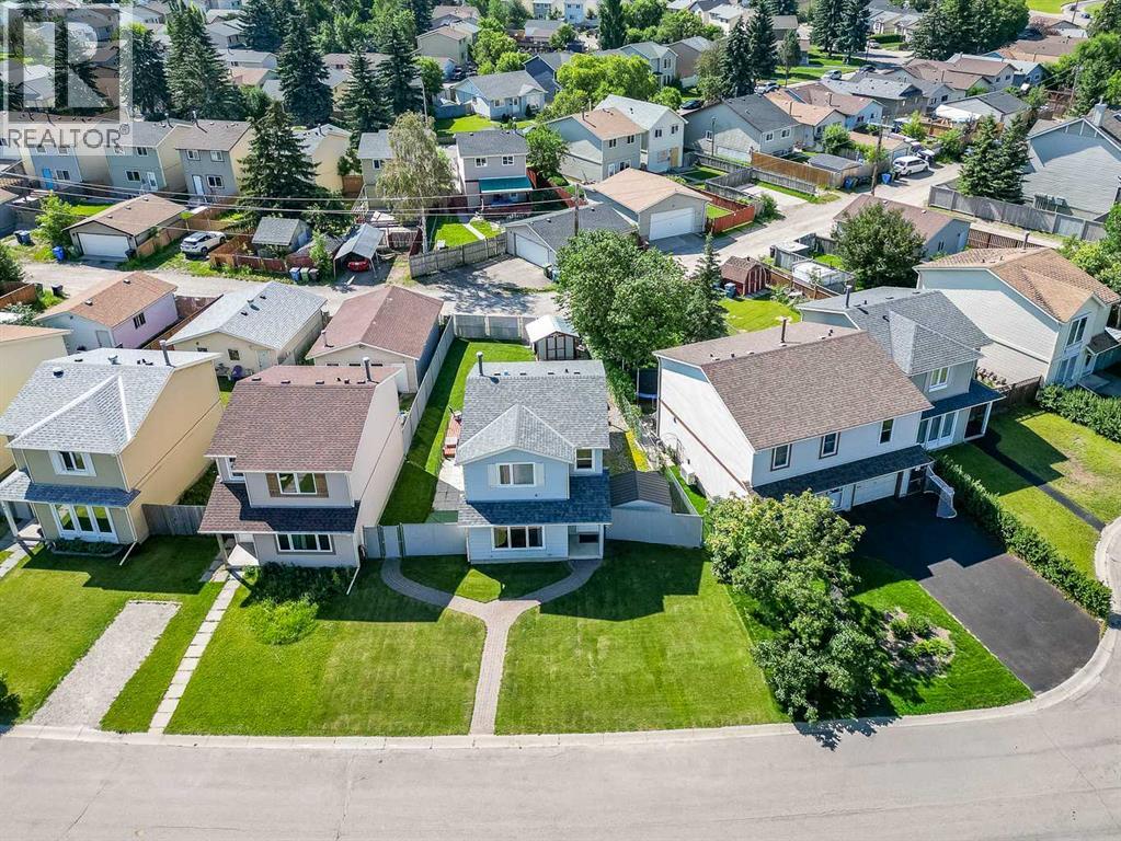 37 Erin Woods Place Se, Calgary, Alberta  T2B 2W5 - Photo 36 - A2329364