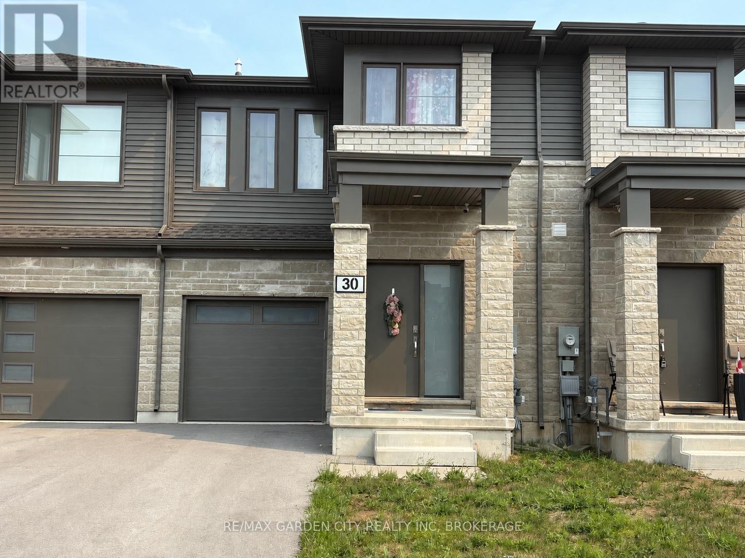 Lower - 30 West Creek Court, Welland, Ontario  L3C 0K8 - Photo 1 - X13583468