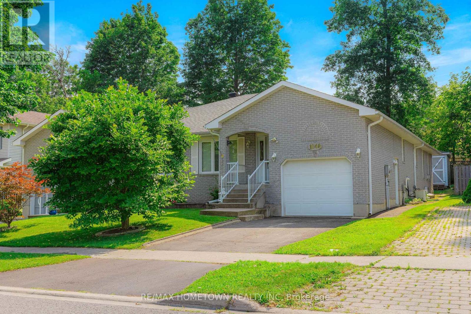 1048 Bridlewood Drive, Brockville, Ontario