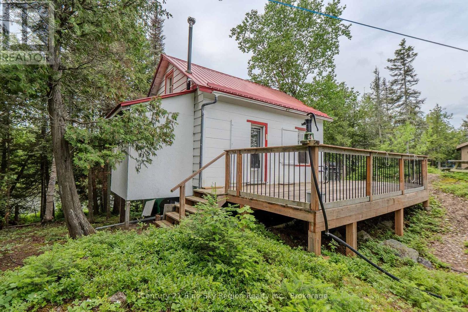 44 Island, Temagami, Ontario  P0H 2H0 - Photo 2 - X13583410