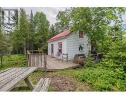 44 ISLAND, Temagami, Ontario