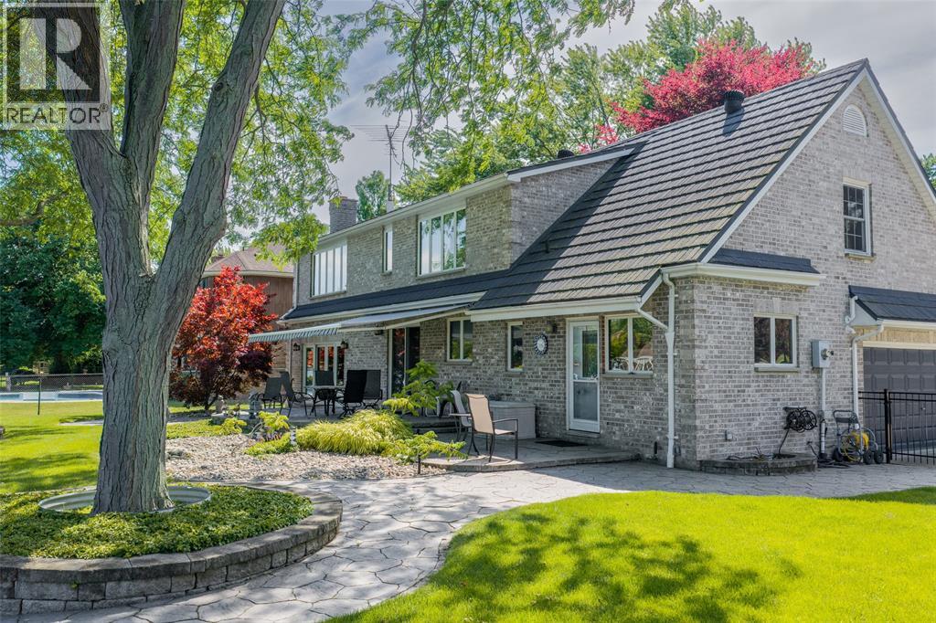 4784 Maplewood Crescent, Port Lambton, Ontario  N0P 2B0 - Photo 4 - 26014944