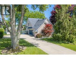 4784 MAPLEWOOD CRESCENT, Port Lambton, Ontario