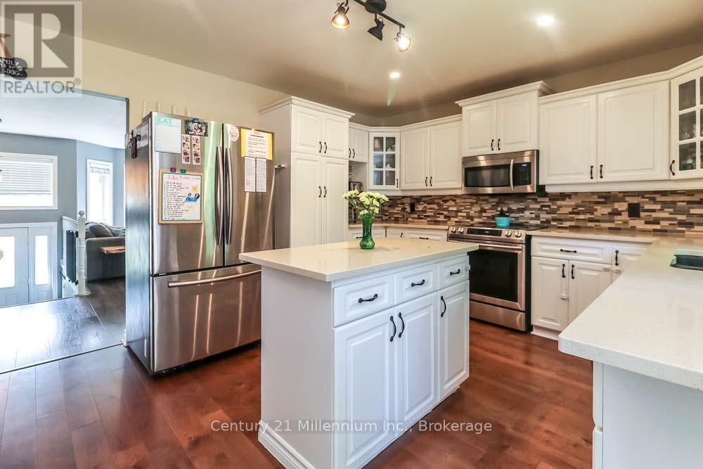 45 Fatima Court, Wasaga Beach, Ontario  L9Z 1K9 - Photo 14 - S13583420