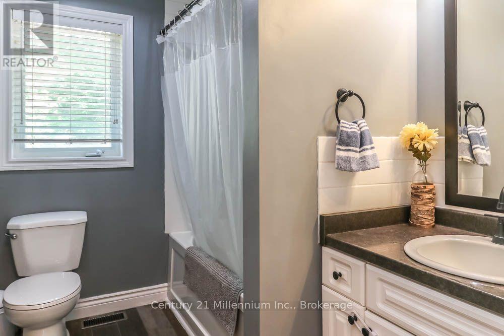 45 Fatima Court, Wasaga Beach, Ontario  L9Z 1K9 - Photo 21 - S13583420