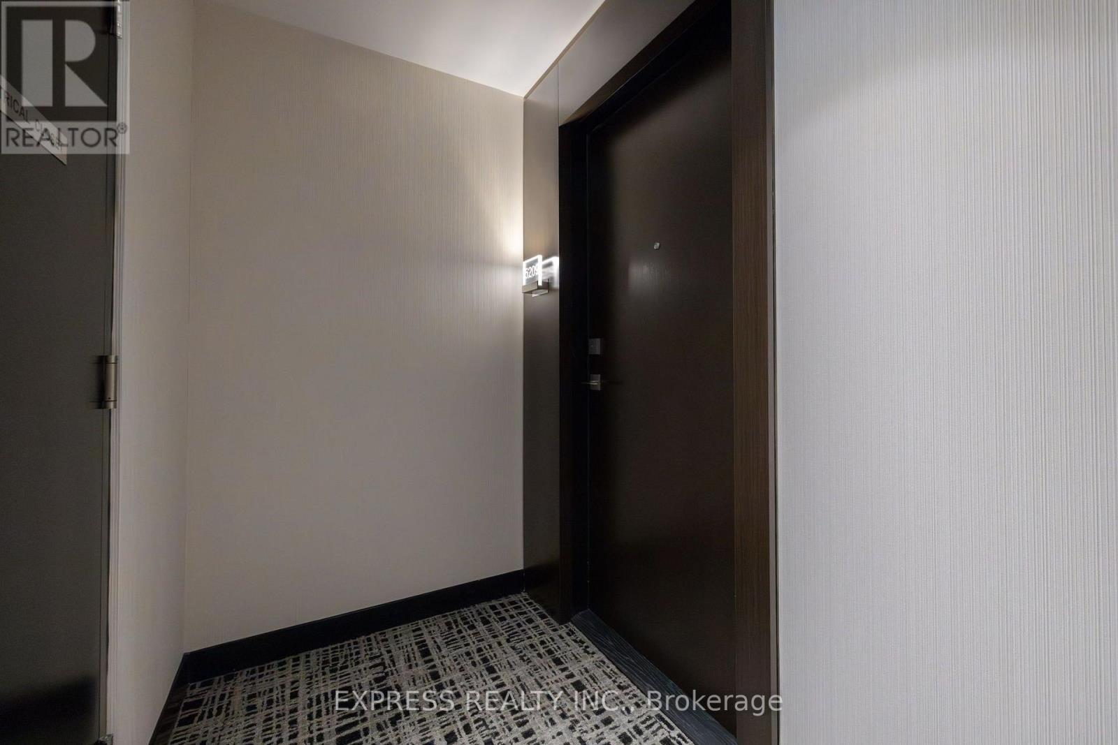 5209 - 2221 Yonge Street, Toronto, Ontario  M4S 2B4 - Photo 3 - C13583414