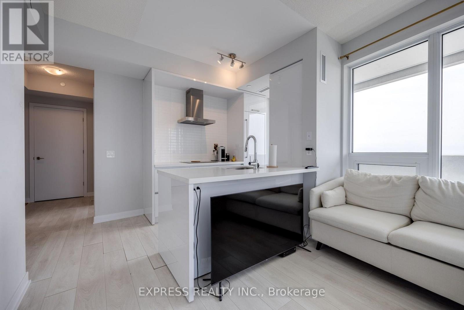 5209 - 2221 Yonge Street, Toronto, Ontario  M4S 2B4 - Photo 9 - C13583414