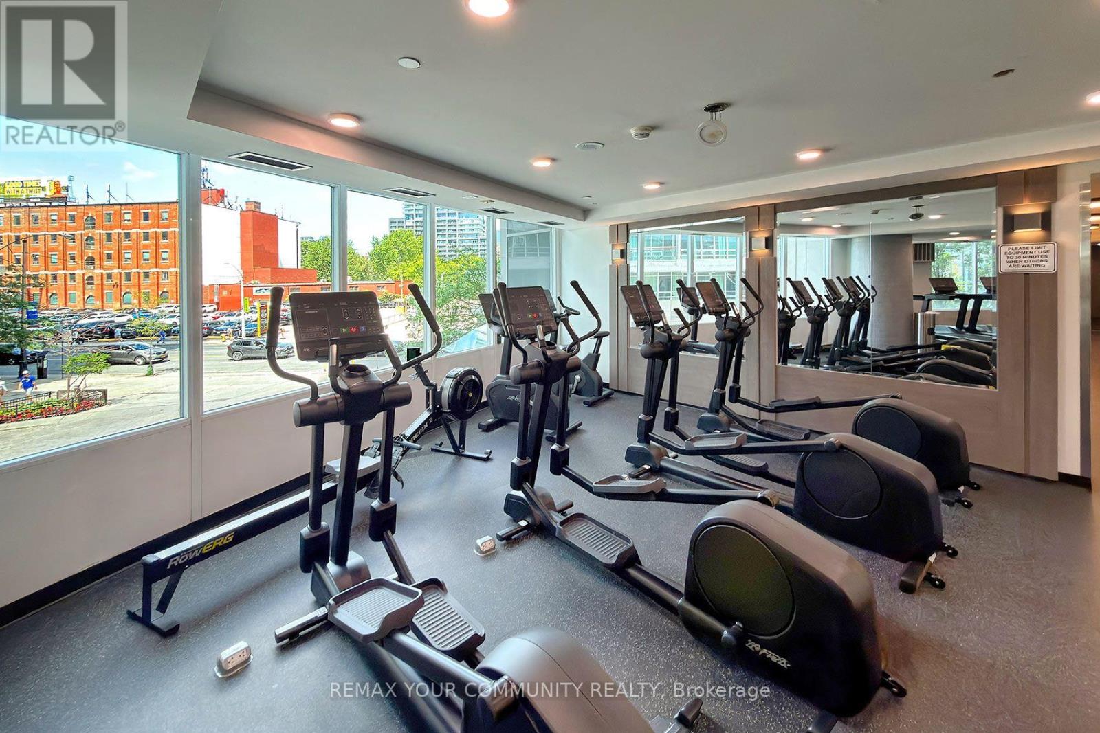 2103 - 381 Front Street W, Toronto, Ontario  M5V 3R8 - Photo 33 - C13583442