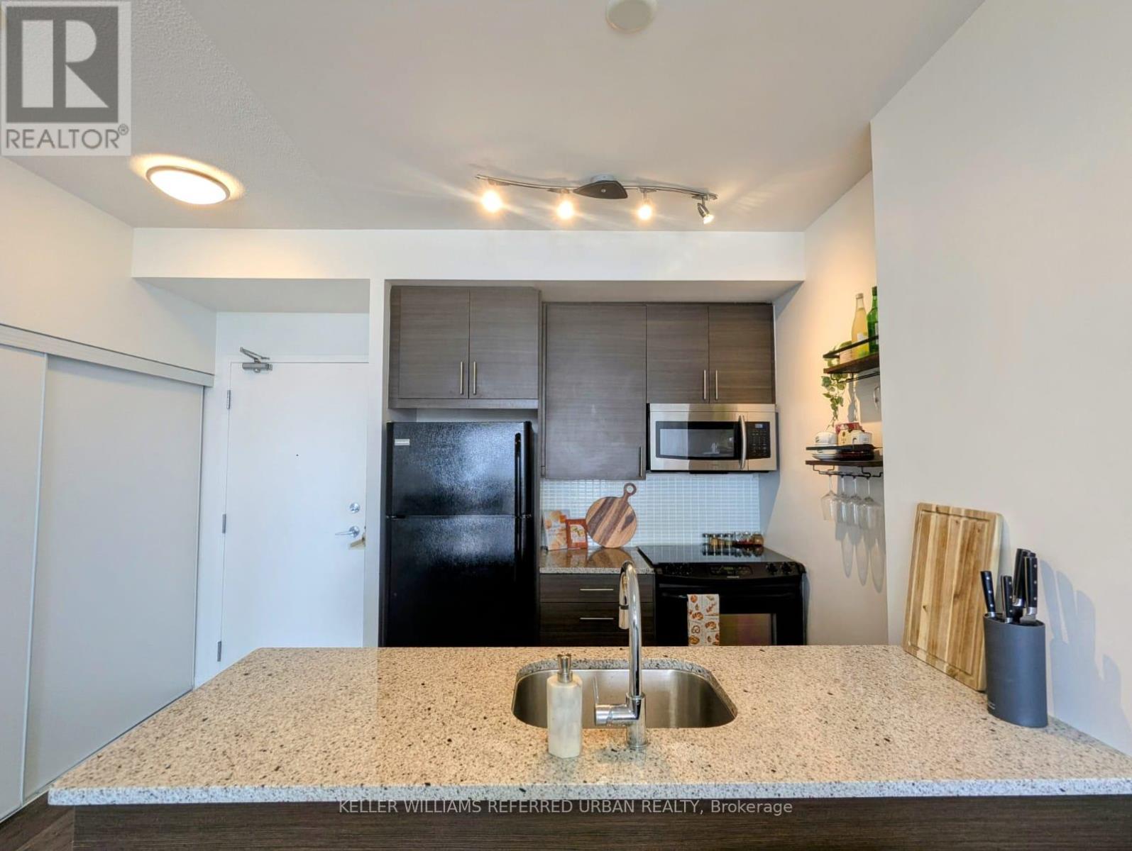 1211 - 70 FOREST MANOR ROAD