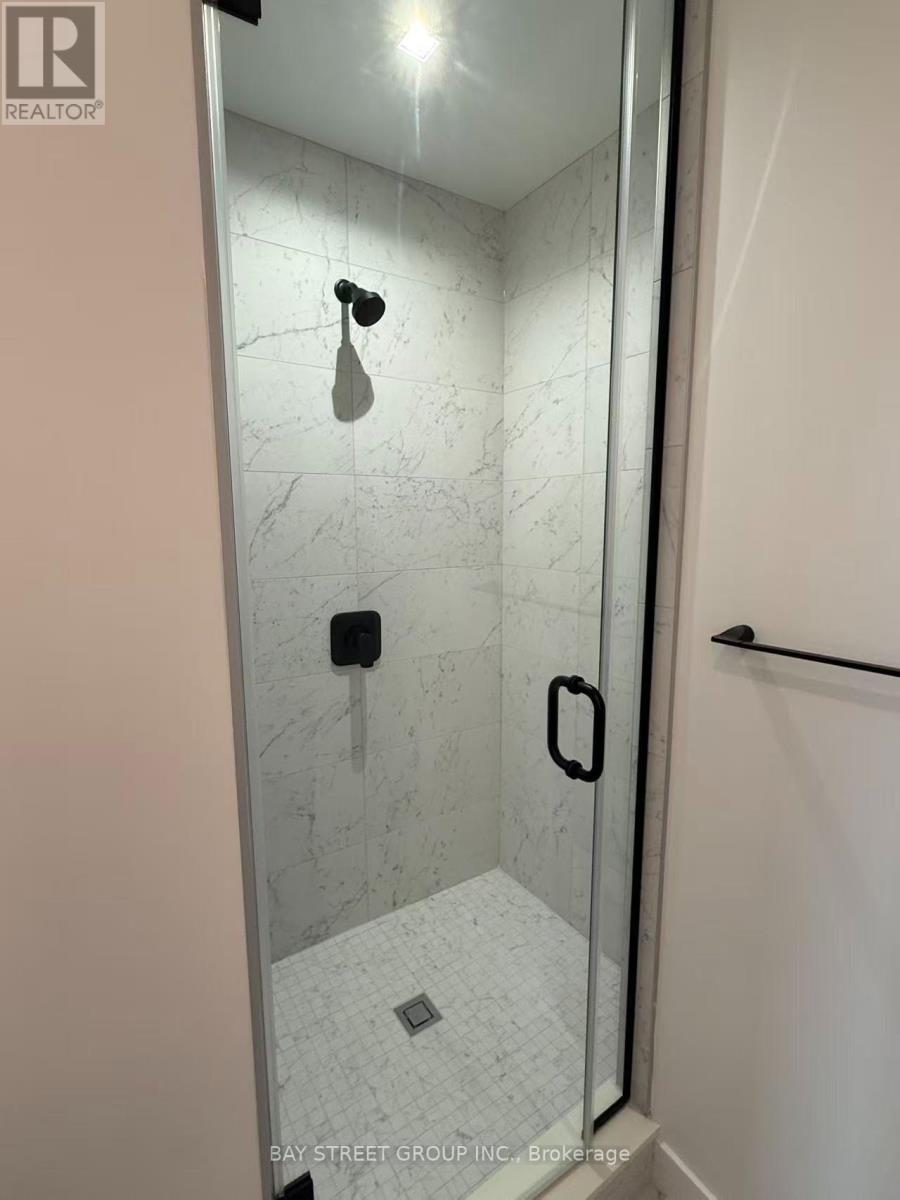 2604 - 609 Sherbourne Street, Toronto, Ontario  M4X 0A4 - Photo 8 - C13583498