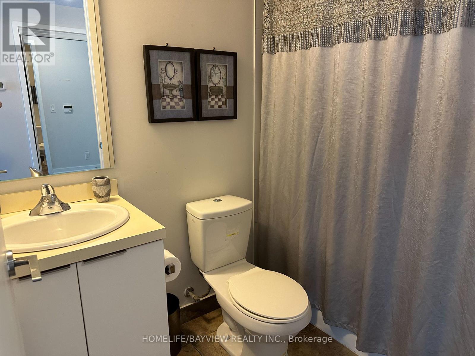 2701 - 14 York Street, Toronto, Ontario  M5J 2Z2 - Photo 3 - C13583512